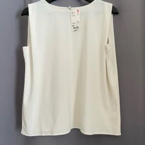 Uniqlo Crepe Top Jersey Sleeveless Size XS Off-white /Ivory